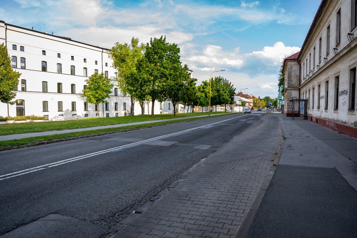 FOTO: Cestári opravia ďalšie cesty v Košiciach, foto 3