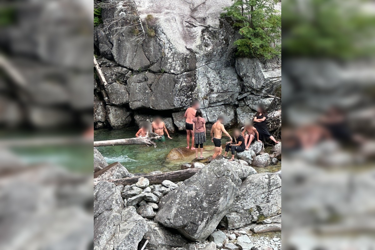 FOTO: Cudzinci sa kúpali v Tatrách. Opäť v tom istom potoku ako Tabáková, foto 3