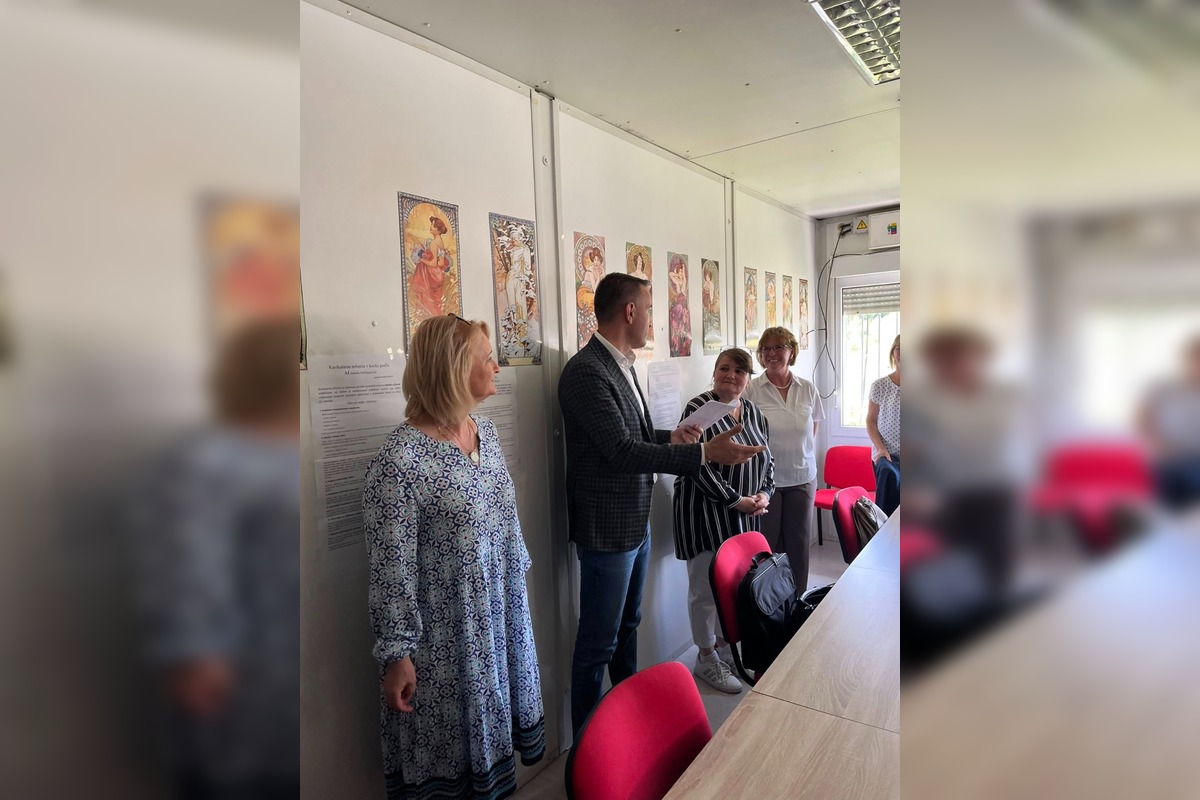 FOTO: Minister Drucker na rokovaní v Richnave, foto 6