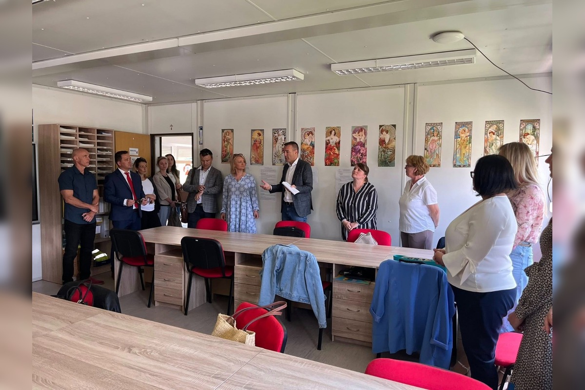 FOTO: Minister Drucker na rokovaní v Richnave, foto 7