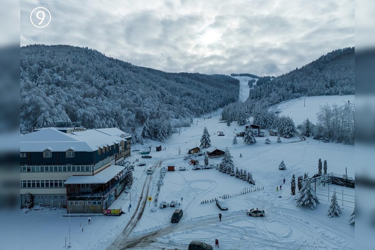 FOTO: Lyžiarske stredisko Plejsy ide do dražby, foto 4