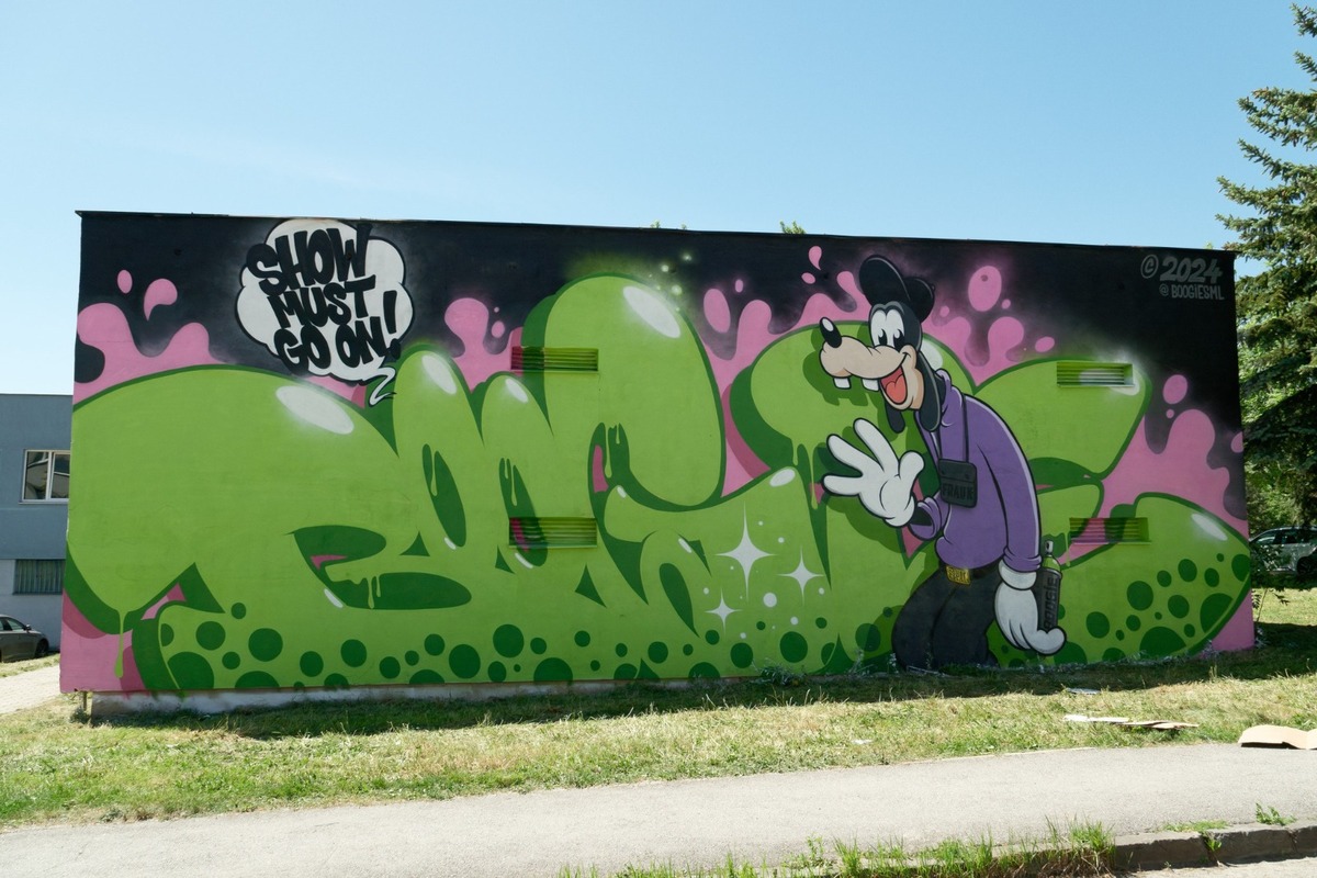 FOTO: Streetart festival na sídlisku KVP mení šedé bytovky na umenie, foto 7