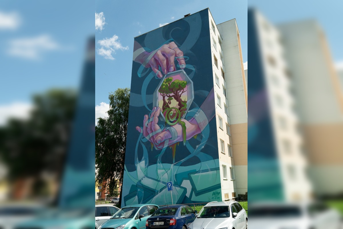 FOTO: Streetart festival na sídlisku KVP mení šedé bytovky na umenie, foto 3