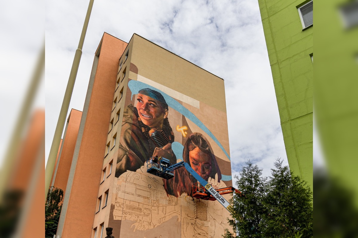 FOTO: Streetart festival na sídlisku KVP mení šedé bytovky na umenie, foto 12