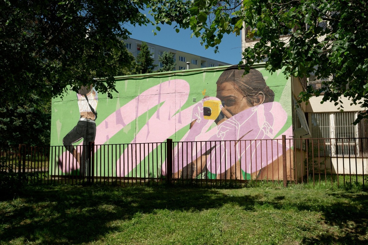 FOTO: Streetart festival na sídlisku KVP mení šedé bytovky na umenie, foto 13