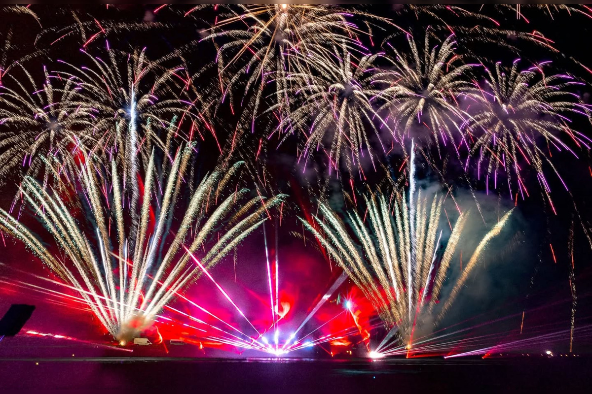 FOTO: Túto pestrofarebnú šou si budete môcť vychutnať už tento víkend, foto 1