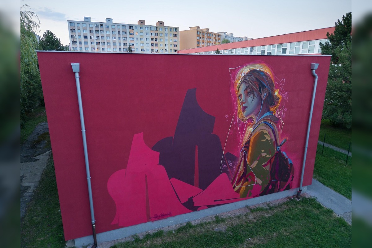 FOTO: Budovy na KVP a v Myslave ožili streetartovým umením, foto 5