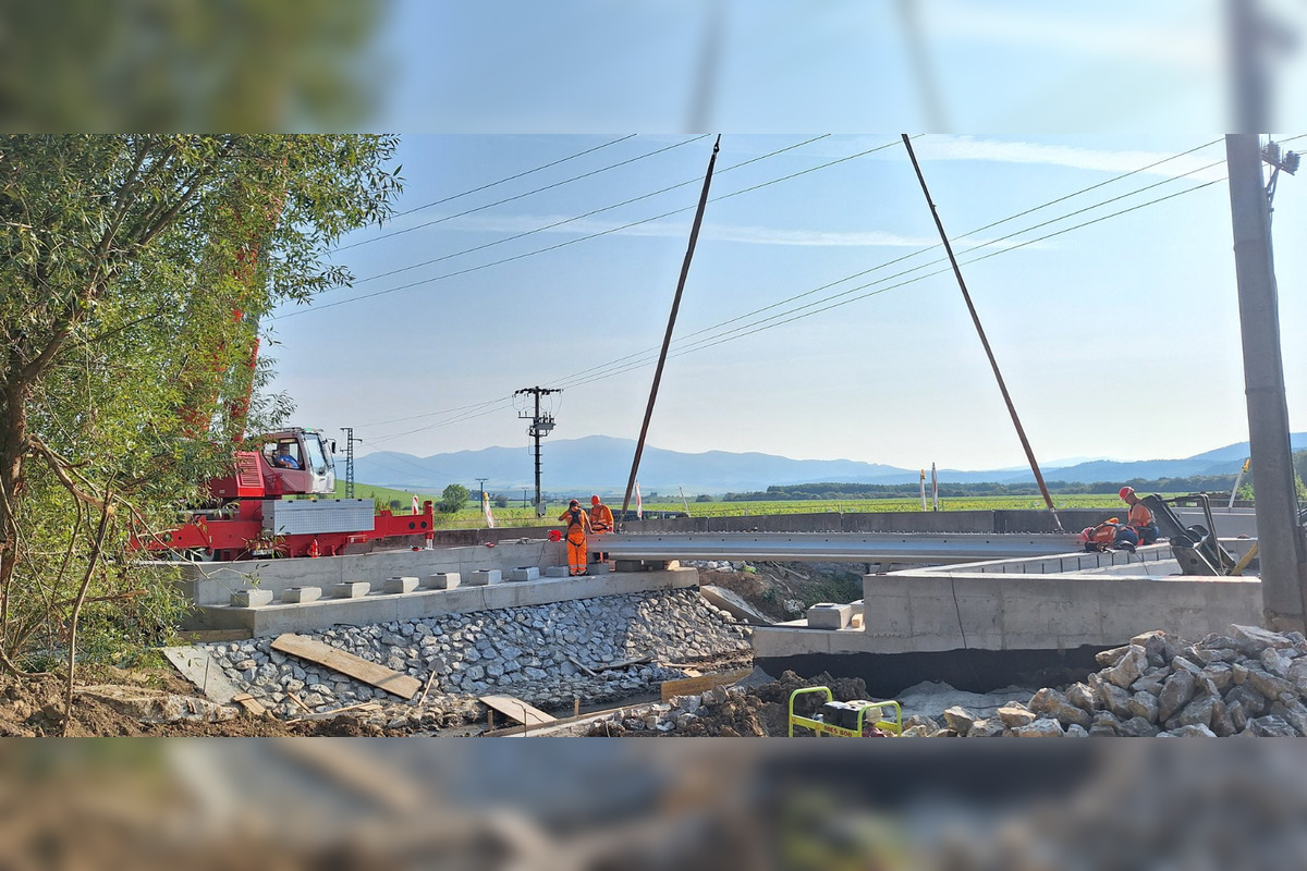 FOTO: Výstavba mosta v Olcnave napreduje neuveriteľnou rýchlosťou, foto 6