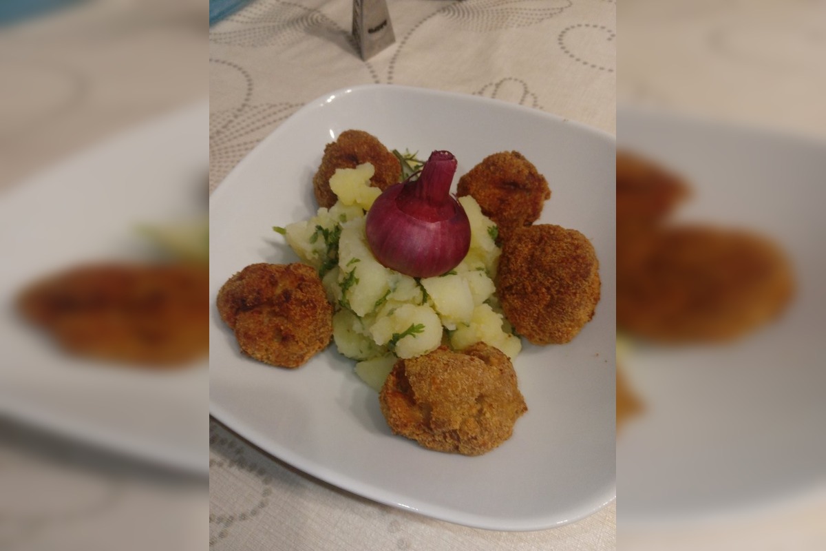 FOTO: Špekačka ako steak a rajčina postrelená. Nový hit slovenského internetu, foto 1