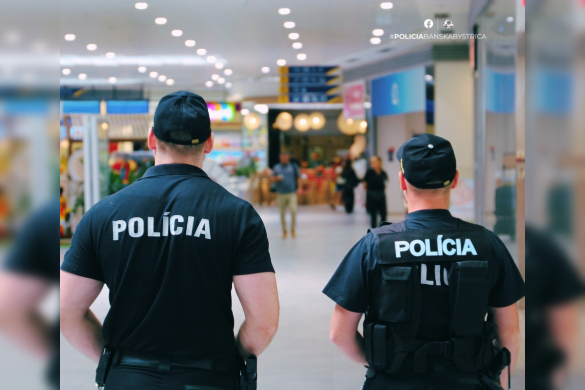 FOTO: Policajti v Košickom kraji chytali zlodejov priamo v obchodoch, foto 9