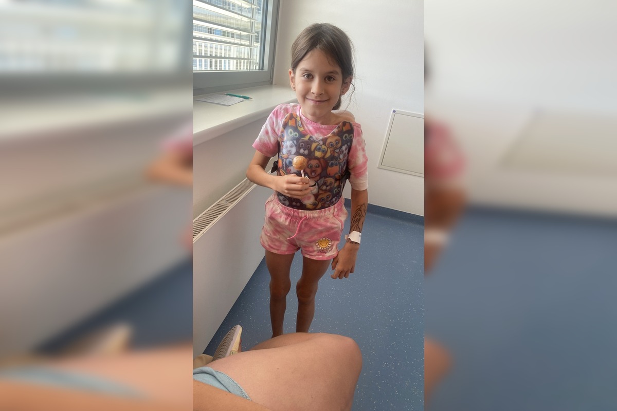 FOTO: Malá bojovníčka Sárka trpí genetickým ochorením chrbtice, foto 1