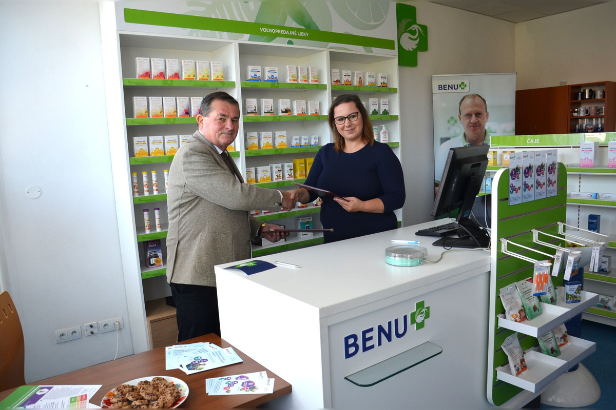 FOTO: Nová výučbová lekáreň teší košických študentov farmácie, foto 2