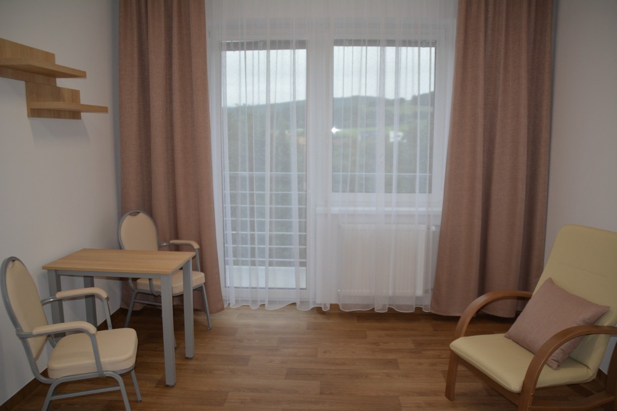 FOTO: Otvorili vyhorený Domov dôchodcov v Spišskej Novej Vsi, foto 4