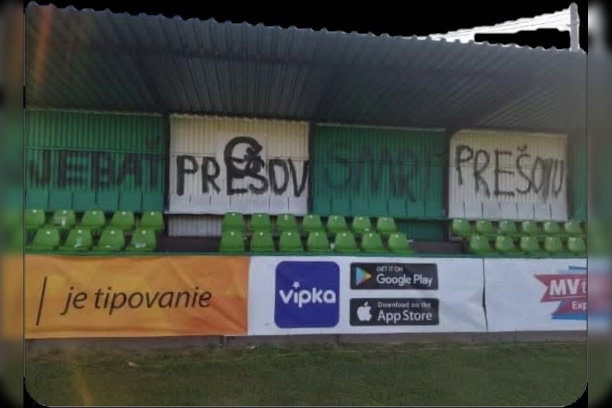 FOTO: Derby Prešov vs. Košice. Vandalizmus a ostré odkazy fanúšikov pokračujú, foto 4