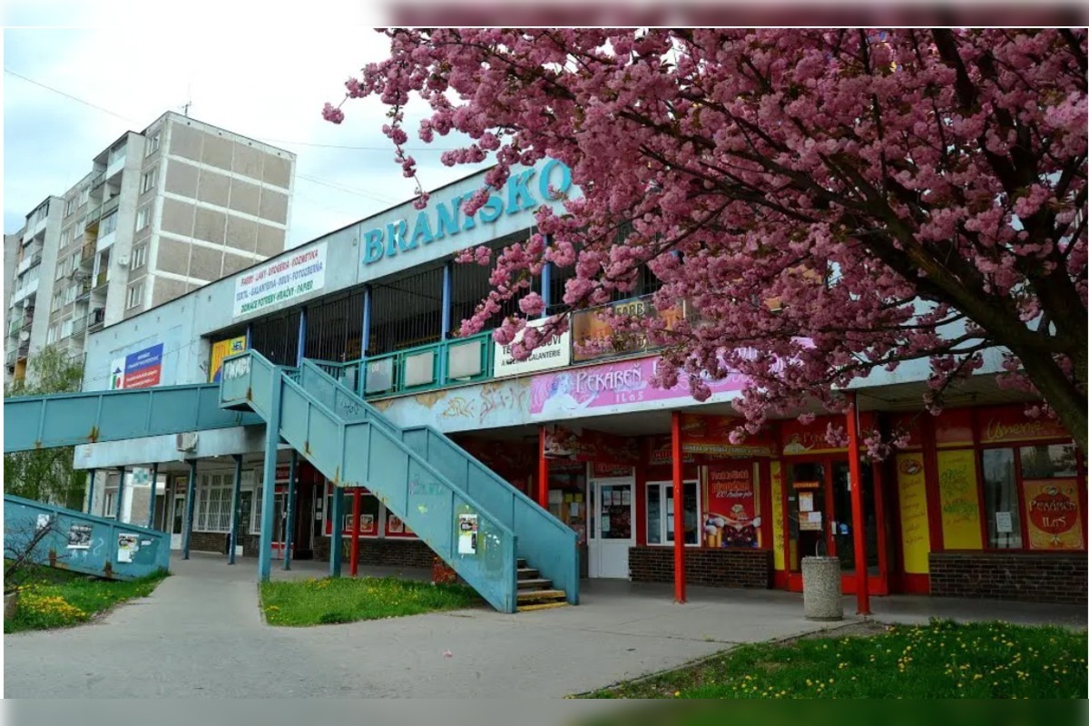 FOTO: V OC Branisko na Jazere pribudne potravinová banka aj domov pre mladých, foto 6