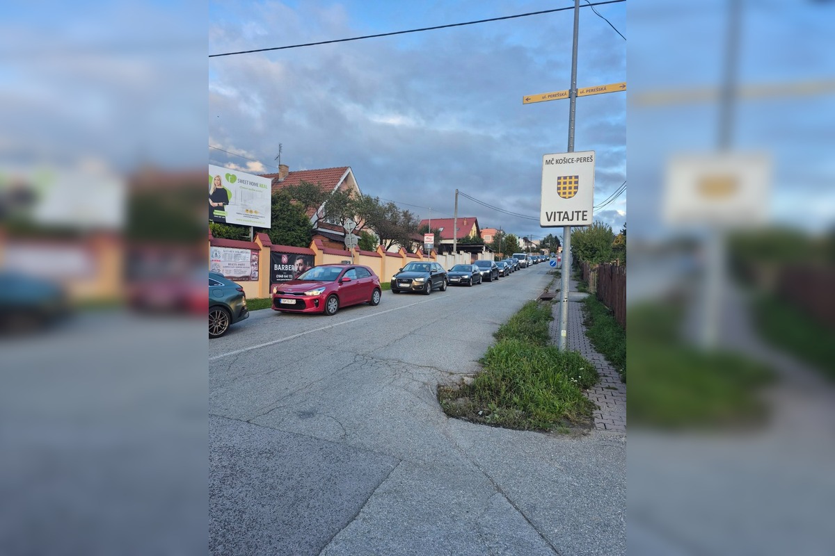 FOTO: Nové dopravné značenie na odbočke na Pereš, foto 4