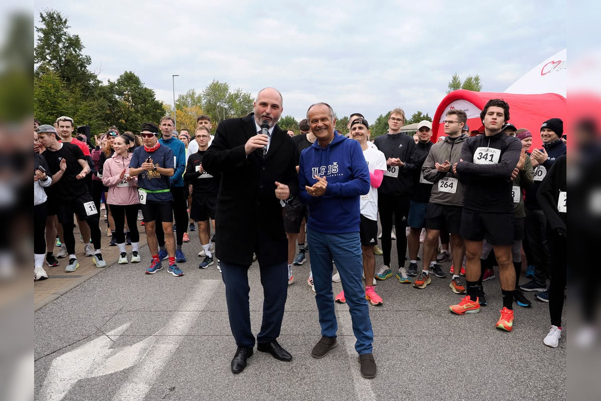 FOTO: UPJŠ a jej priatelia v úvode maratónskeho týždňa bežali pre dobrú vec, foto 1