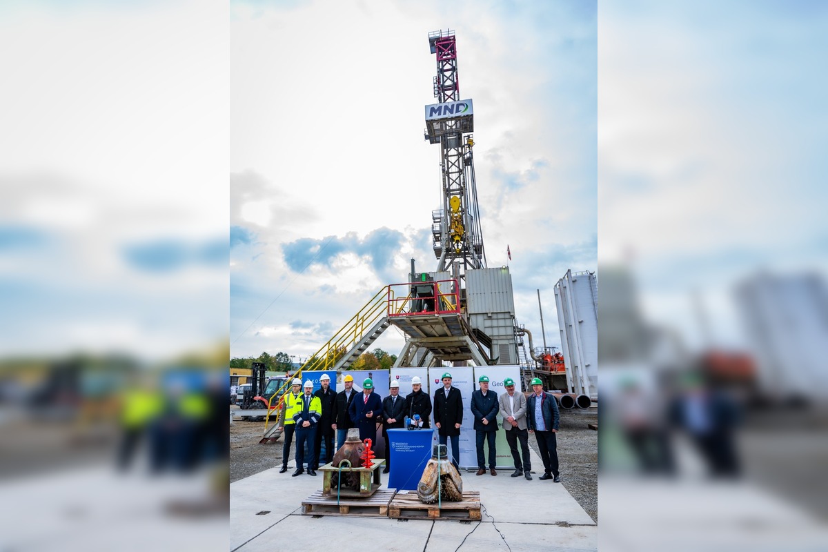 FOTO: V Ďurkove sa začína s výkopom geotermálnych vrtov, foto 6