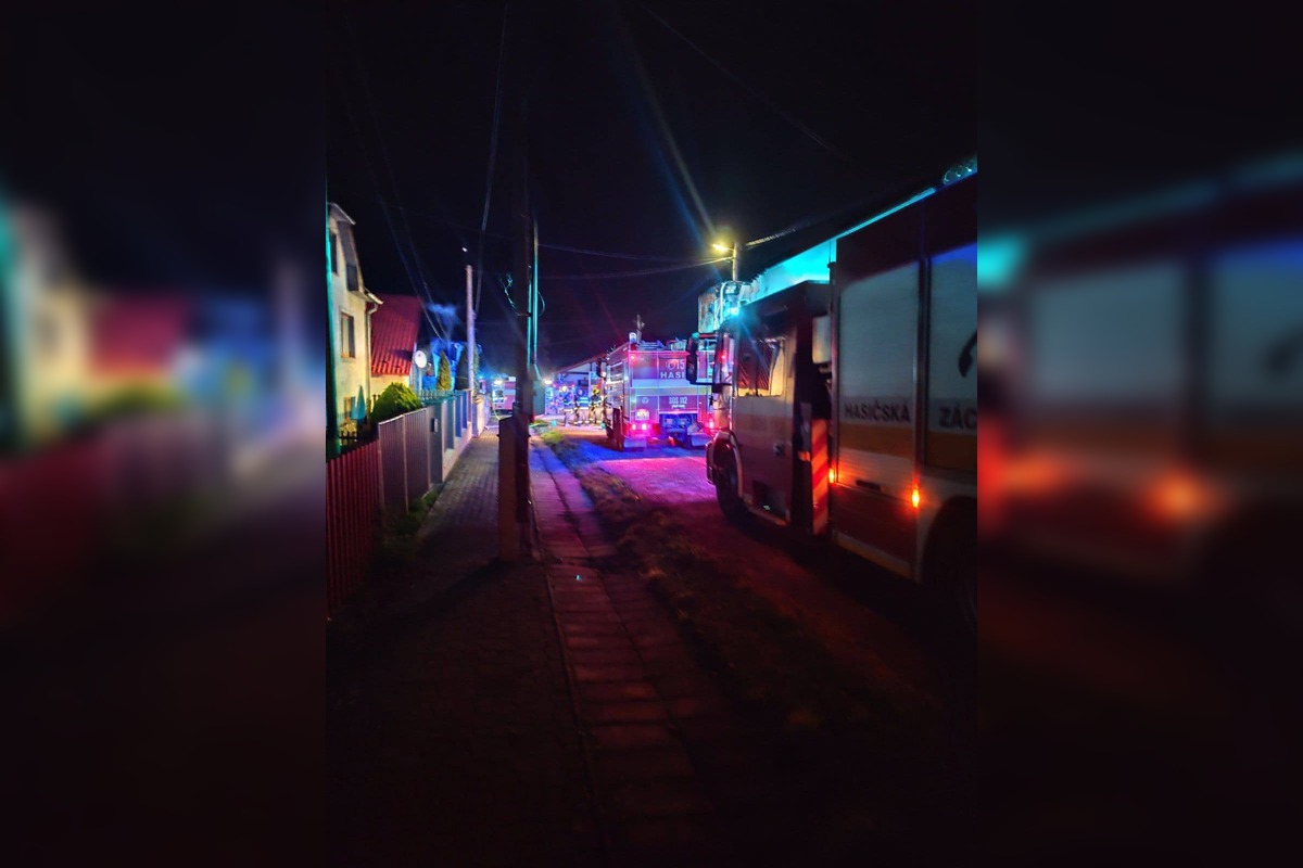 FOTO: Požiar rodinného domu v Zemplínskej Teplici, foto 3
