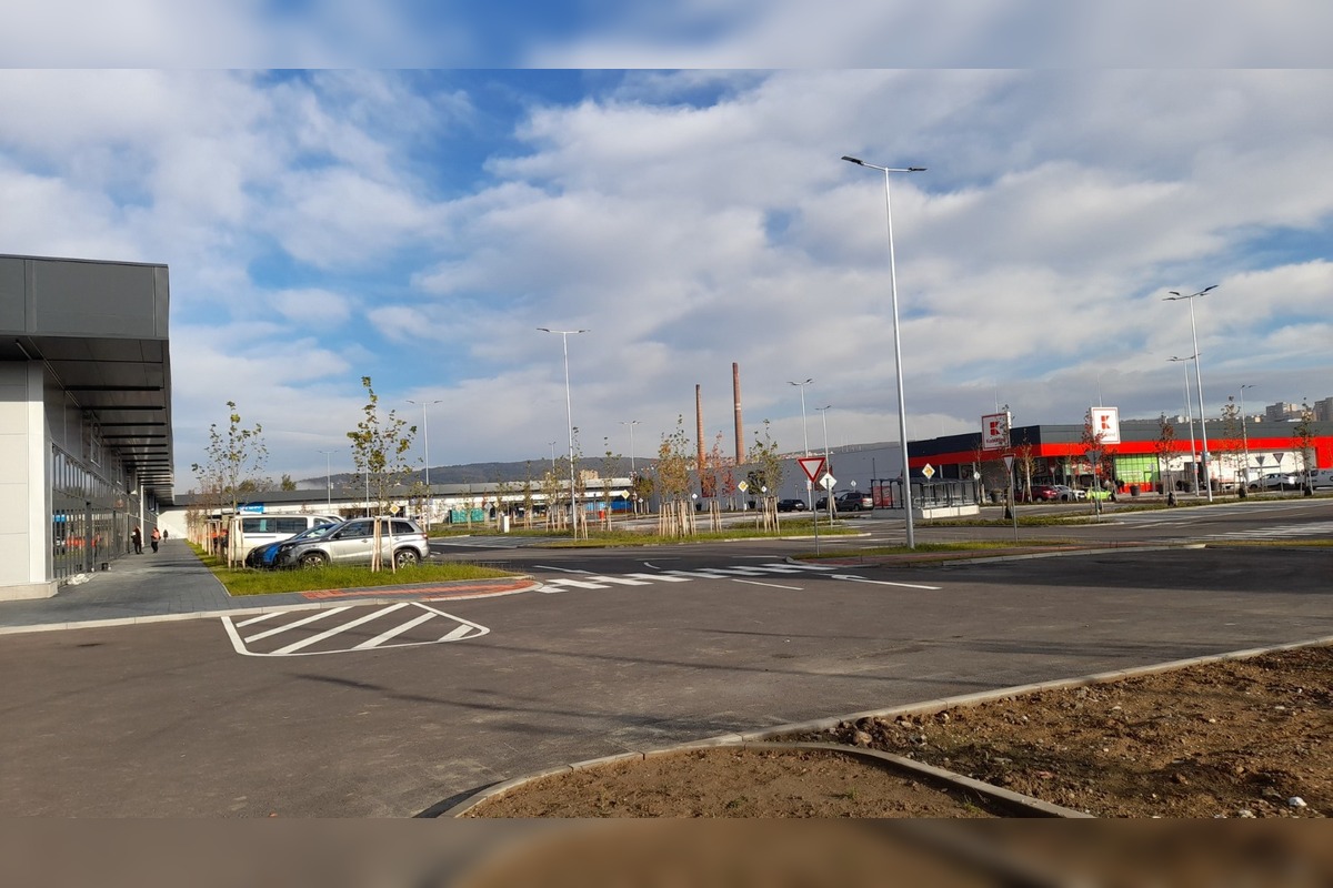 FOTO: Výstavba Obchodného centra Košice, Pri Hati, foto 21