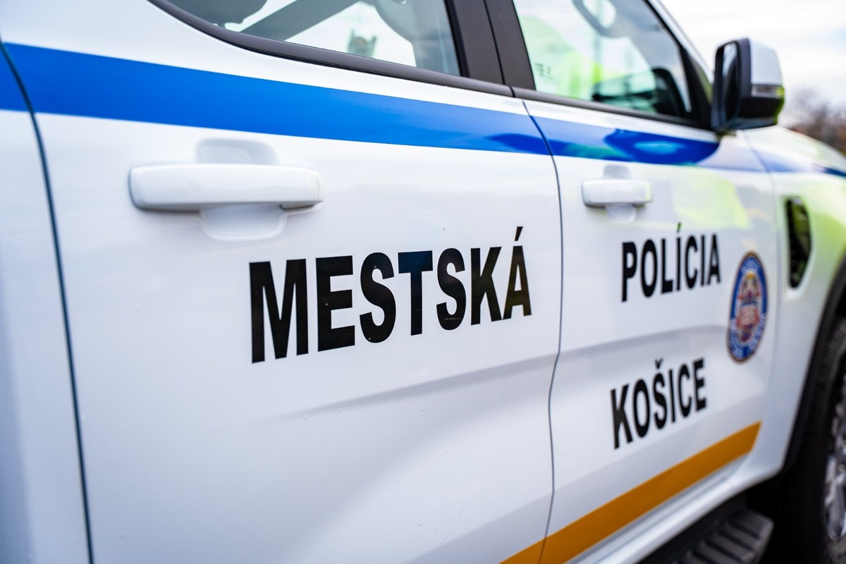 FOTO: Na Železničnej stanici v Košiciach hliadkujú policajti, foto 5