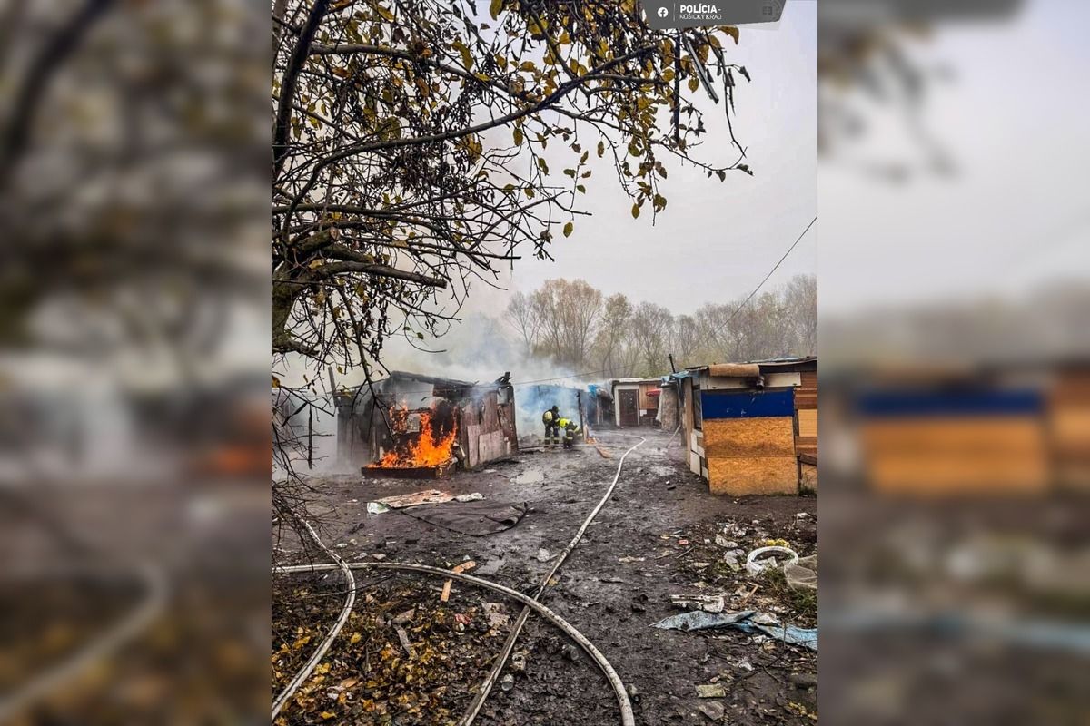 FOTO: Požiar chatrče na Luníku IX pripravil o život dve deti, foto 4