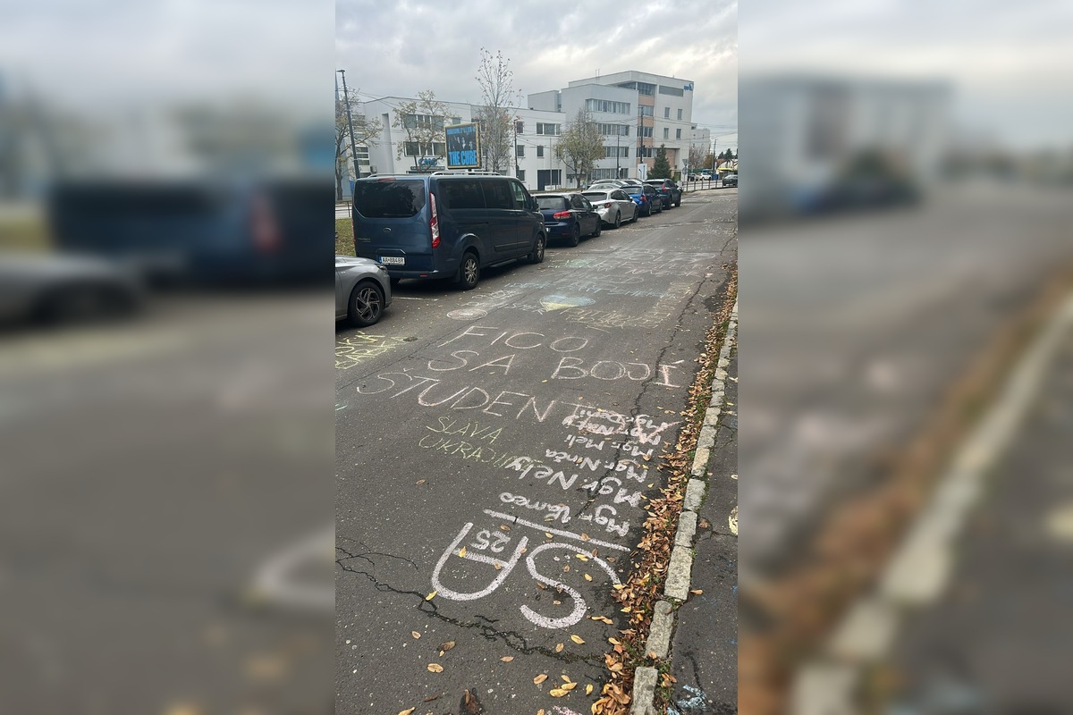 FOTO: Novembrová kriedová revolúcia, foto 13