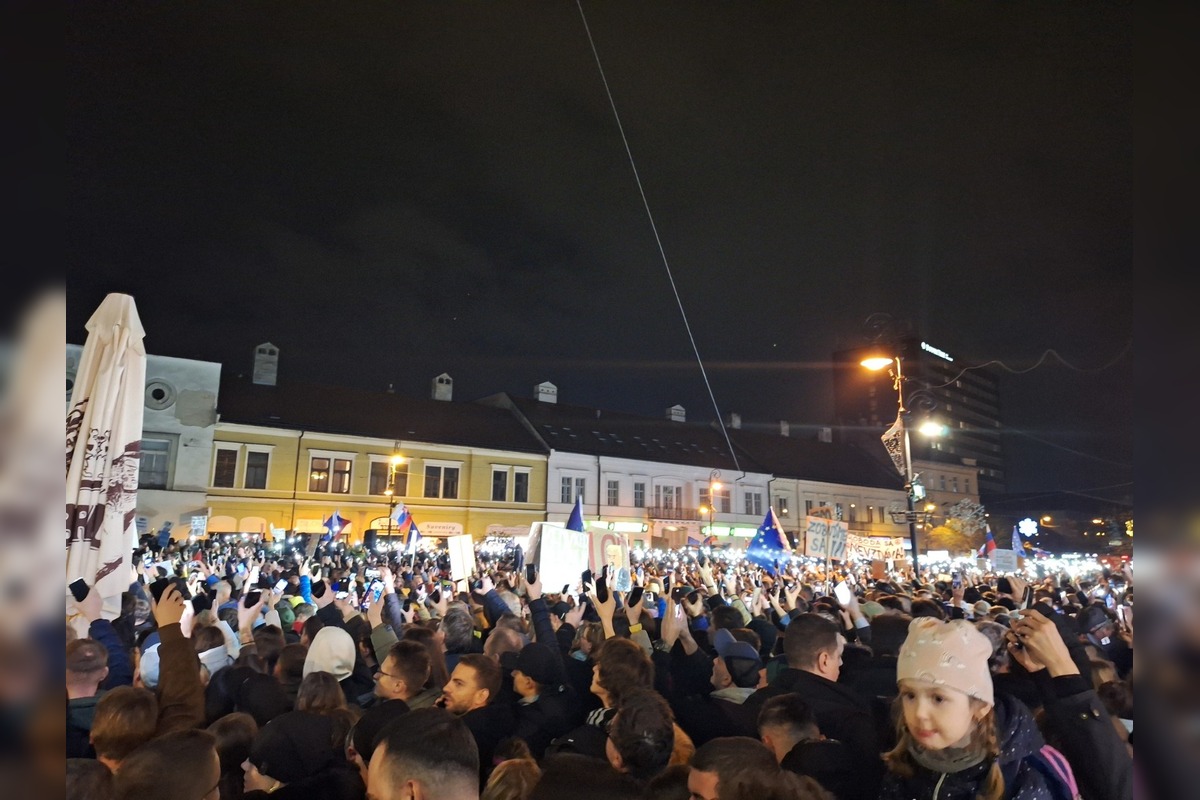 FOTO: Protesty a zhromaždenia k 17. novembru v Košickom kraji. , foto 7