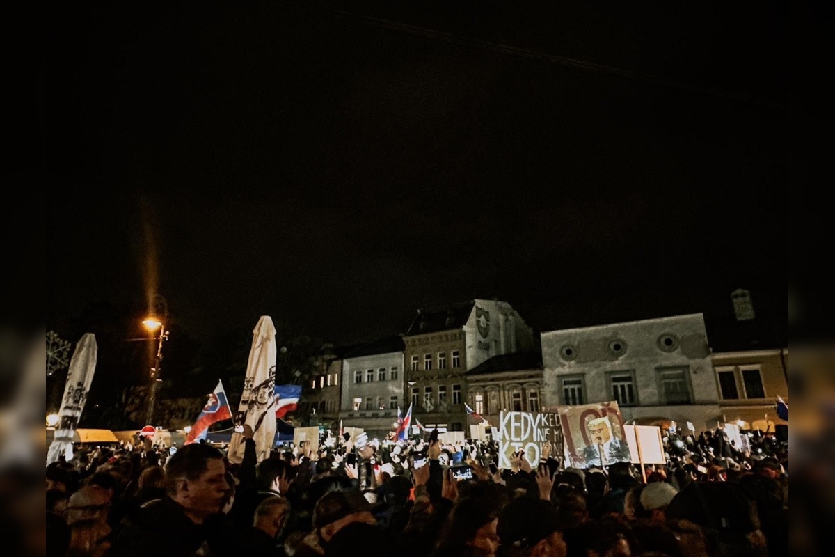 FOTO: Protesty a zhromaždenia k 17. novembru v Košickom kraji. , foto 10