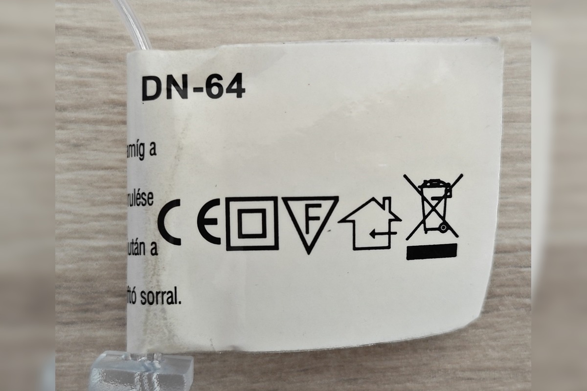 FOTO: Nebezpečné svetielka na trhu. SOI varuje: prestaňte ich používať, foto 12