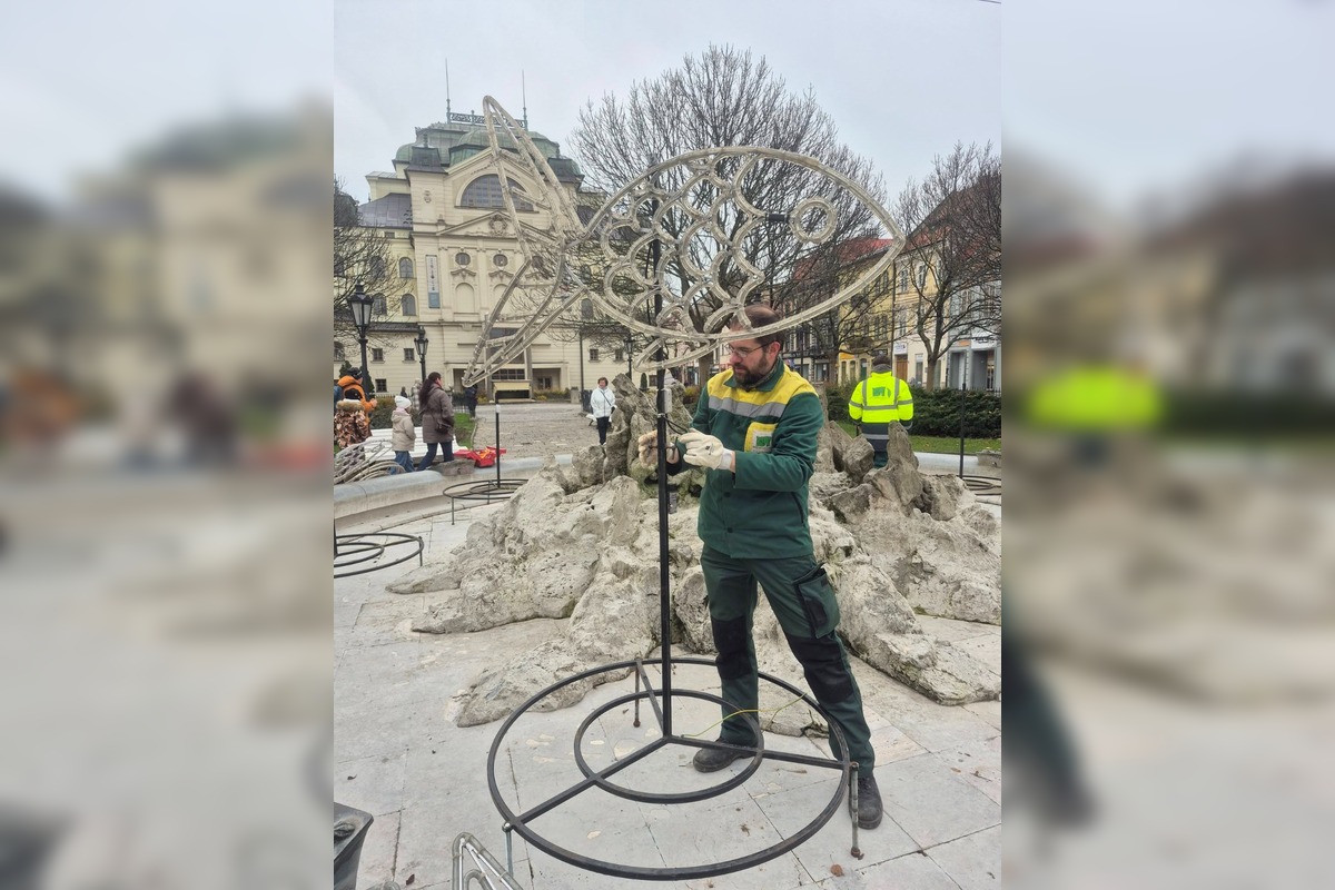 FOTO: V Košiciach pribúda vianočná výzdoba, foto 13