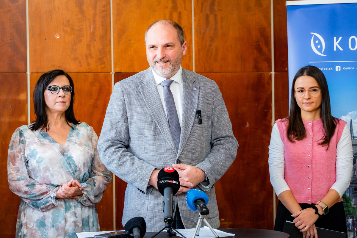 FOTO: Mesto Košice a odborníci z UPJŠ predstavili výsledky prieskumu o duševnom zdraví košických školákov, foto 2