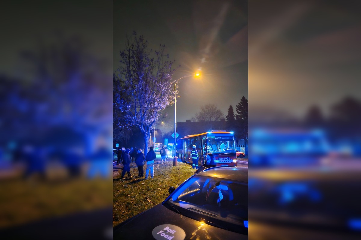 FOTO: Nočný požiar bytu na Terase, foto 5