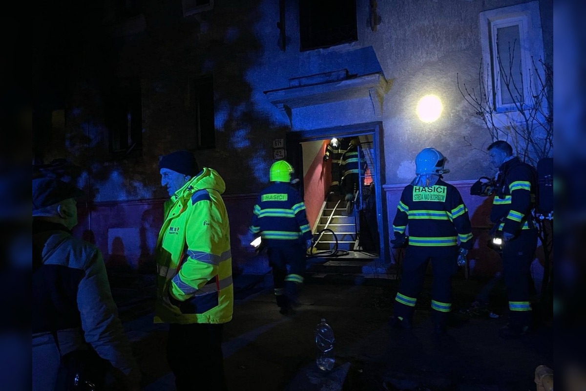 FOTO: Požiar garsónky v Kráľovskom Chlmci, foto 3