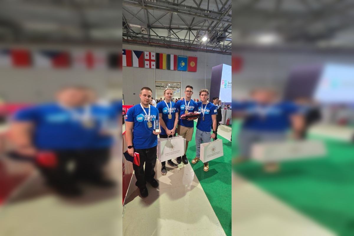 FOTO: Košickí stredoškoláci doviezli z Azerbajdžanu zlato, foto 1