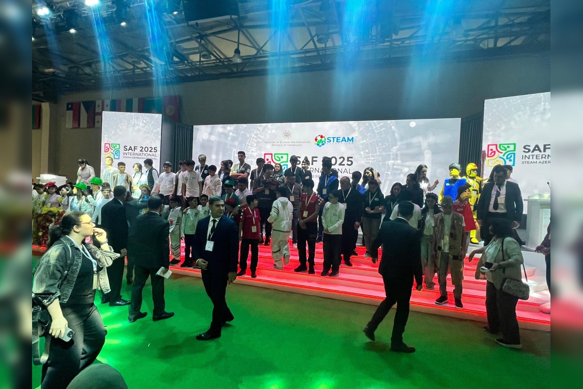 FOTO: Košickí stredoškoláci doviezli z Azerbajdžanu zlato, foto 12