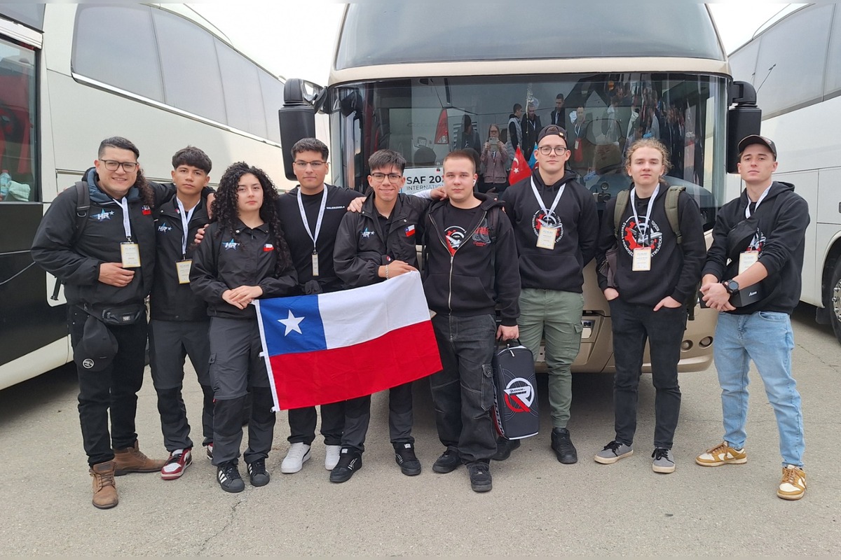 FOTO: Košickí stredoškoláci doviezli z Azerbajdžanu zlato, foto 9