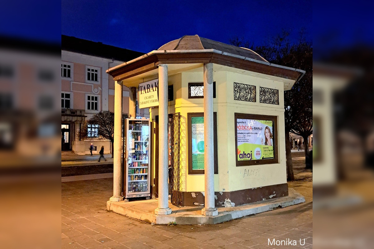 FOTO: Na Hlavnej v Košiciach stojí už dlhé roky malý domček a miestni ho považujú za kultúrnu pamiatku, foto 1