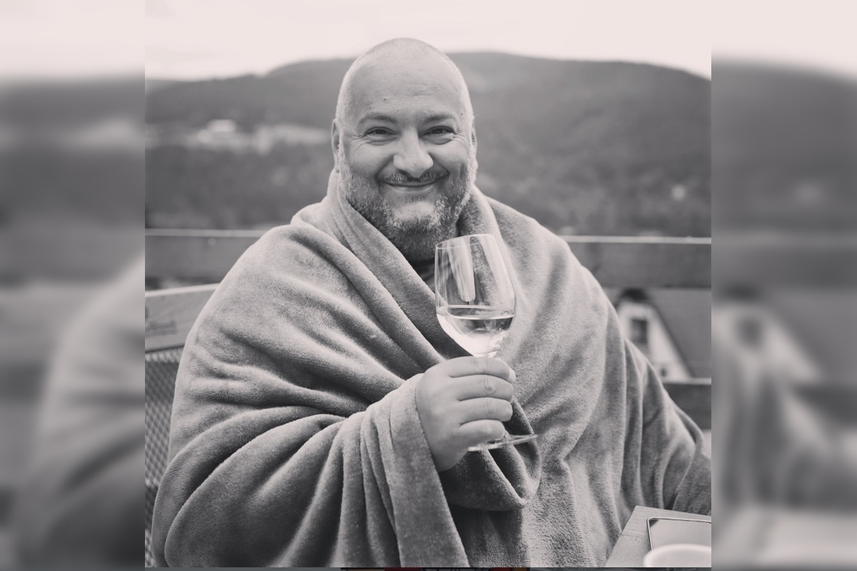 FOTO: Zomrel hlas, s ktorým vyrástla generácia poslucháčov. Patrik Hezucký prehral boj s chorobou , foto 7