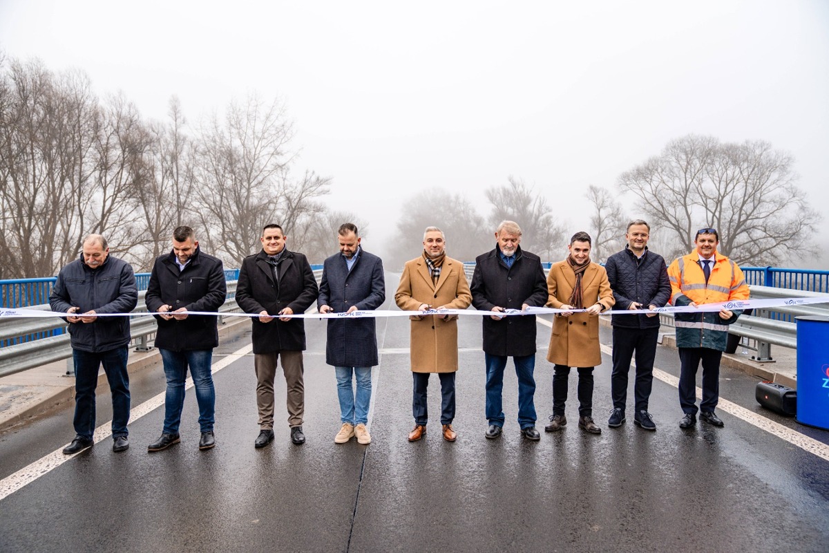 FOTO: Most pri Vojanoch je plne prejazdný, foto 5