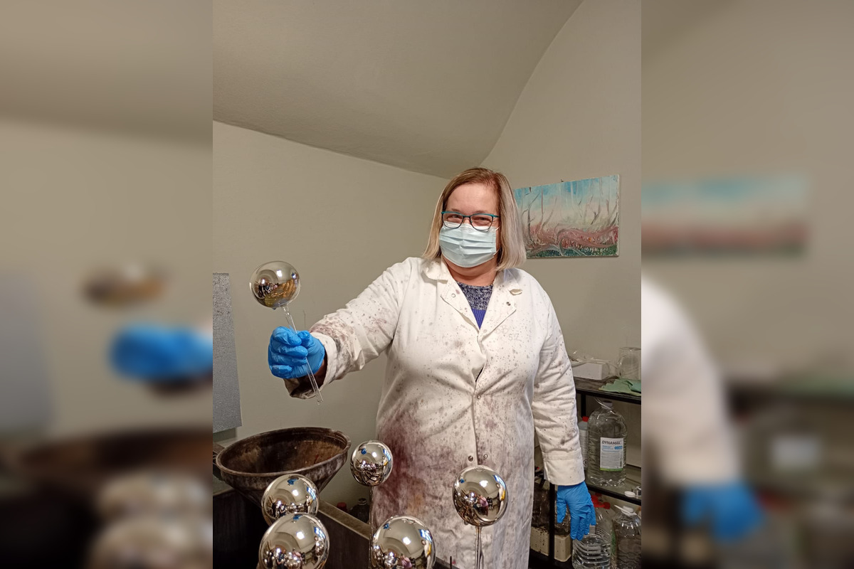 FOTO: Na Gemeri ožila tradícia výroby vianočných gúľ, foto 4