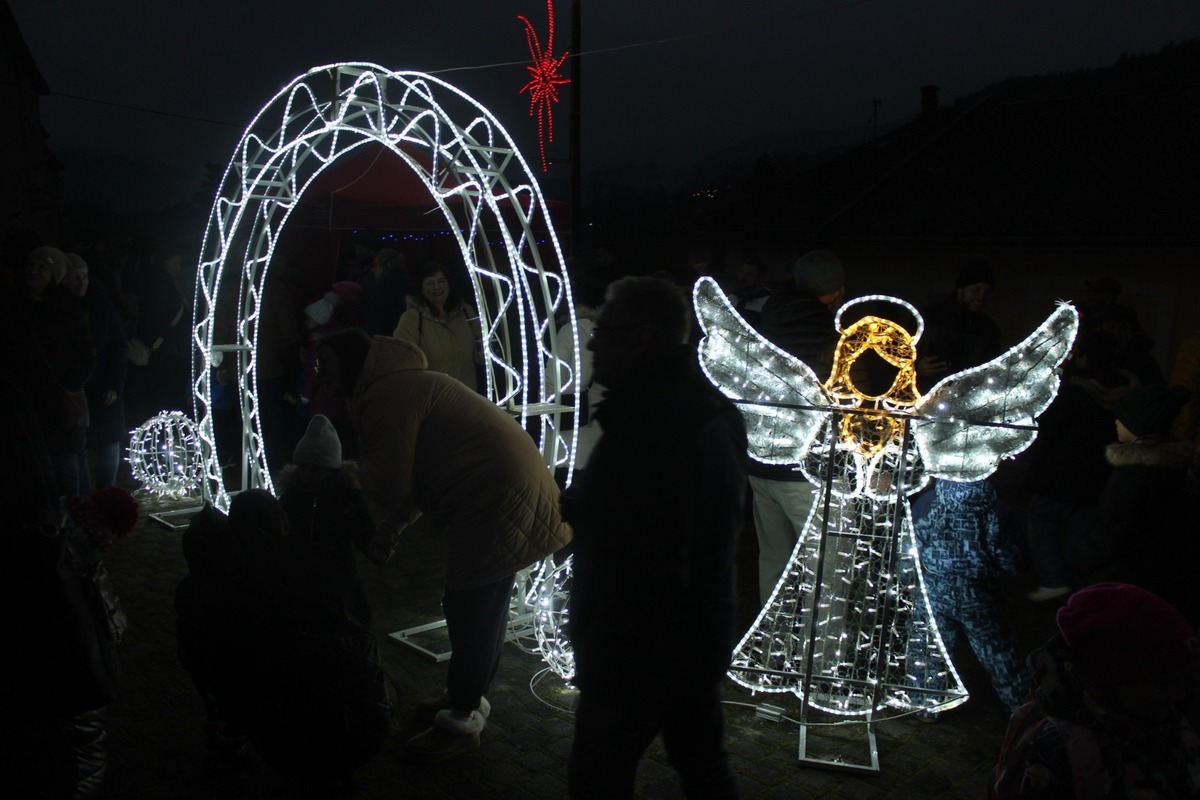 FOTO: Vianočná výzdoba, foto 16