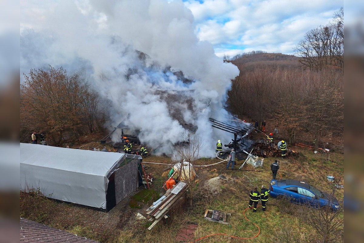FOTO: Tragický vianočný požiar v obci Nový Salaš, foto 2