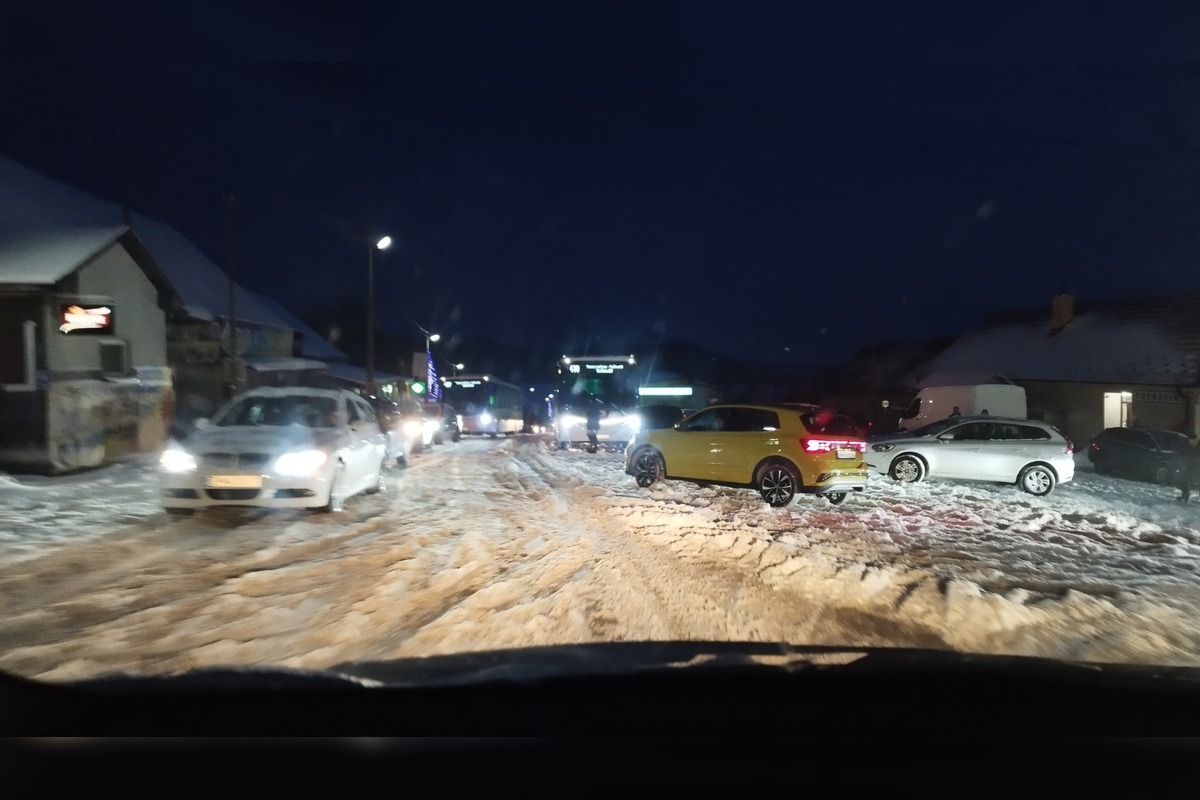 FOTO: Snehová kalamita zasiahla Košický kraj, foto 2