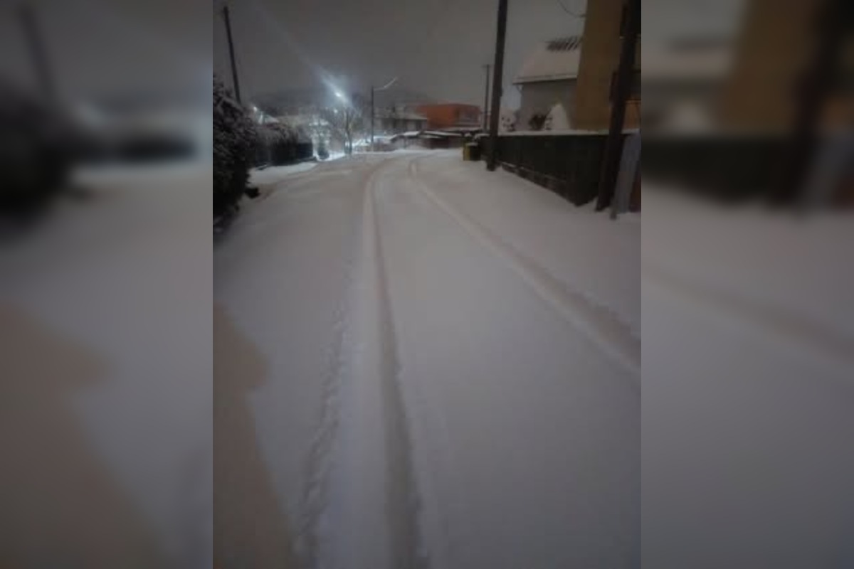 FOTO: Východ Slovenska zasiahla snehová nádielka, foto 3