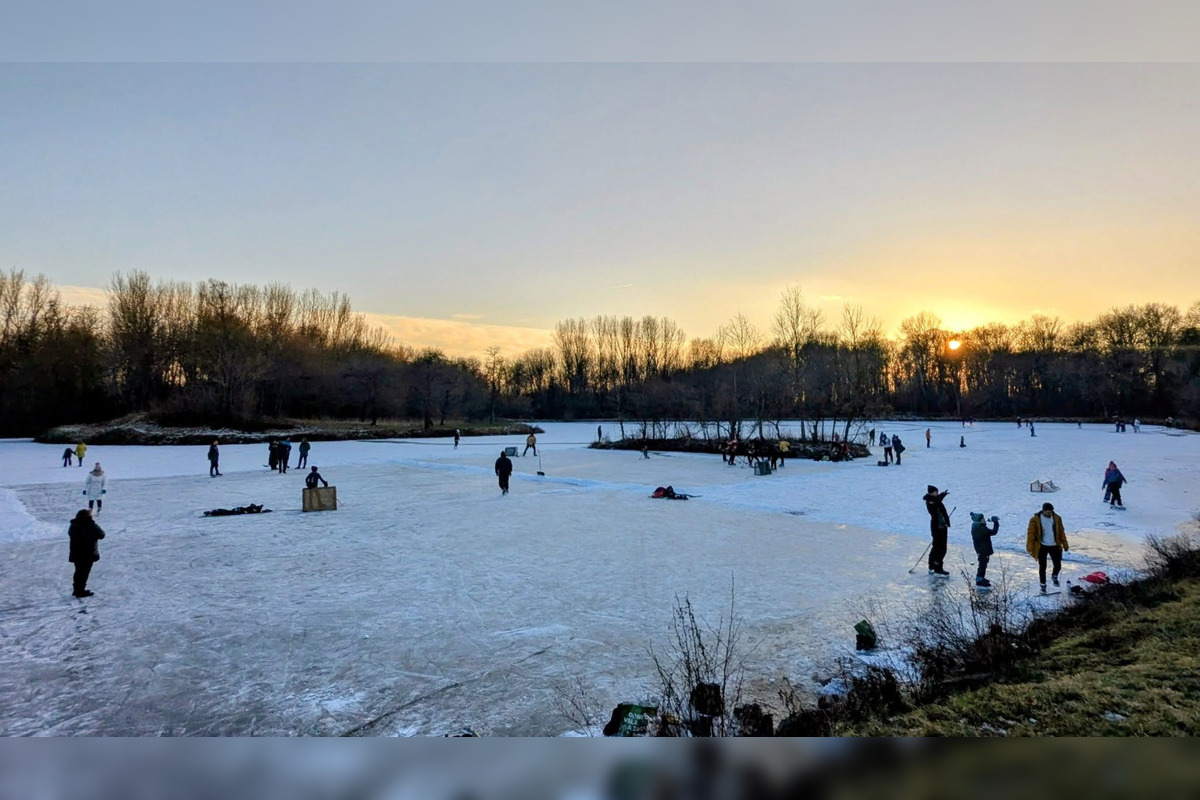 FOTO: V Košickom kraji pribúdajú ľadové plochy na korčuľovanie, foto 8