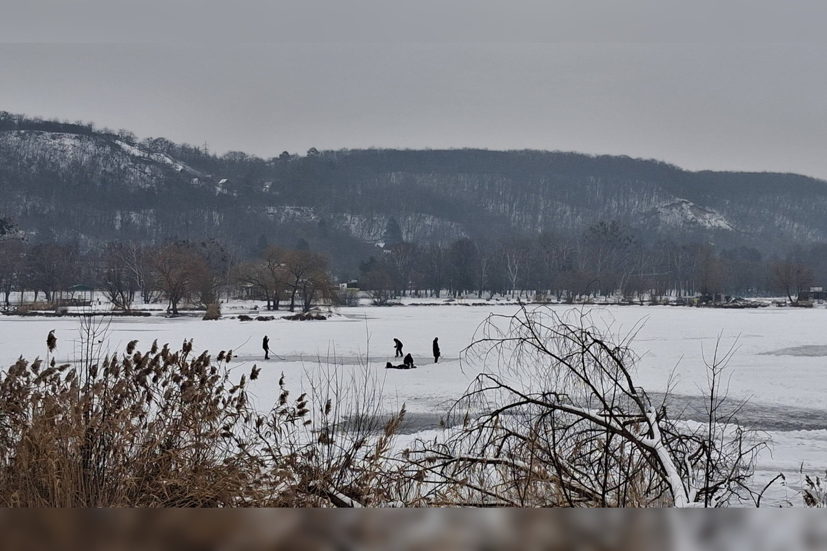 FOTO: Odvážni otužili v Košiciach trávia voľný čas v ľadových jazerách, foto 5