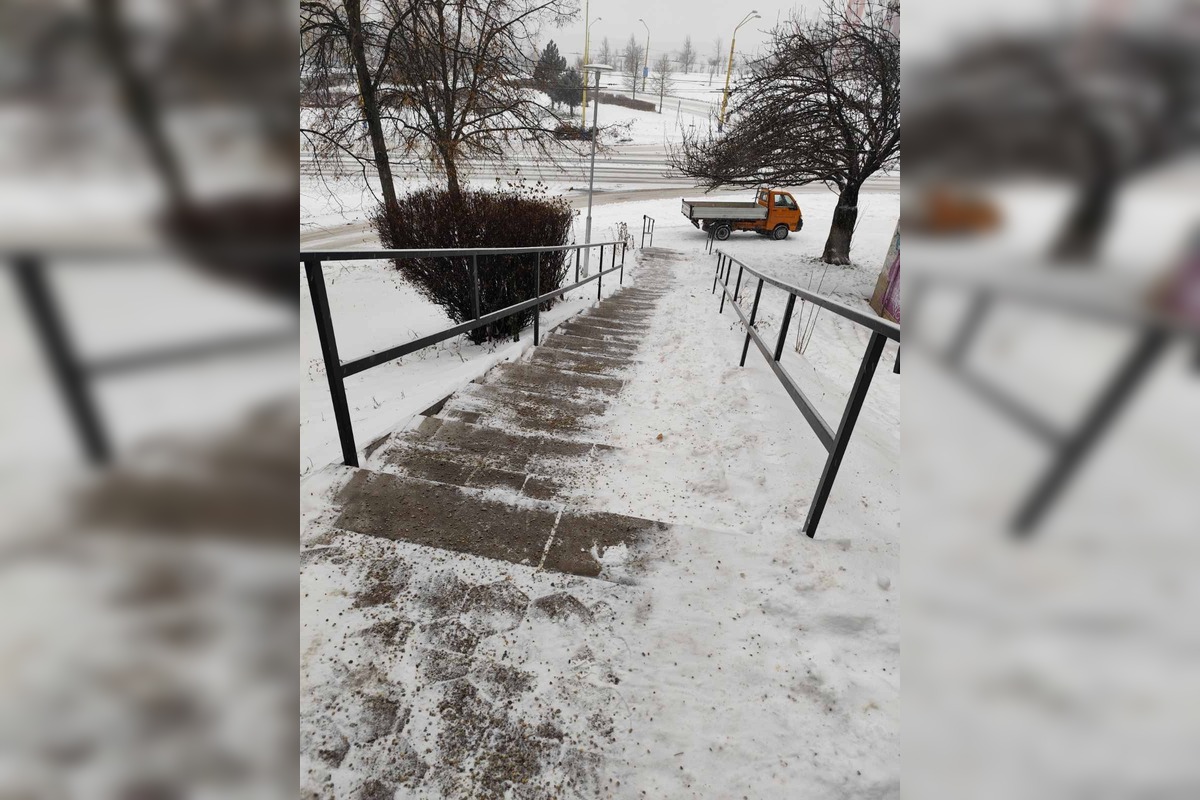 FOTO: Zimná údržba chodníkov v Košiciach, foto 5