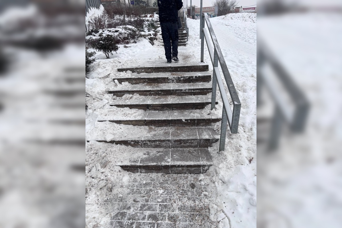 FOTO: Zimná údržba chodníkov v Košiciach, foto 8