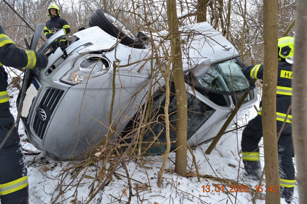 FOTO: Vážna nehoda v trebišovskom okrese, foto 5